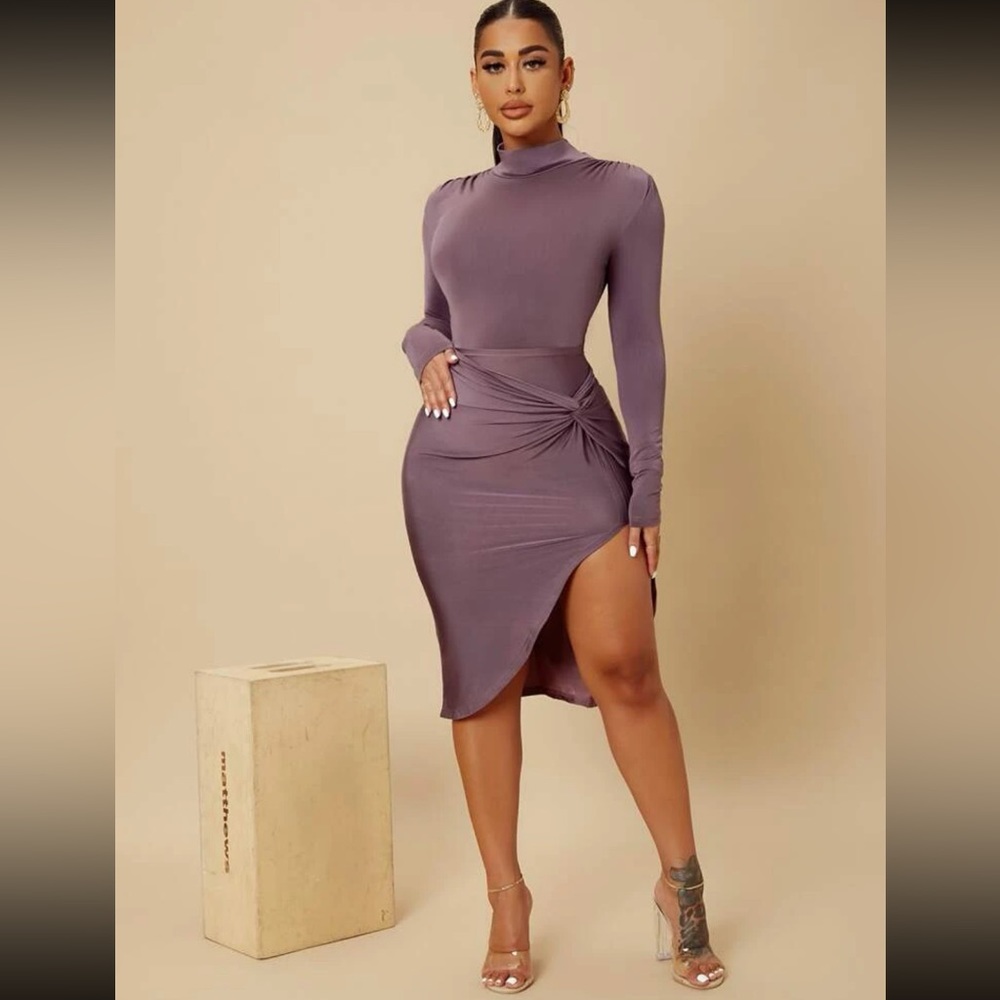 Two piece bodysuit midi skirt mauve size 8/10 L